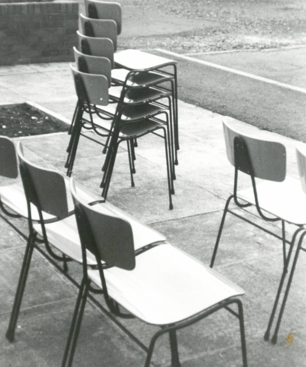 roebuck-race-furniture-ernest-race-3