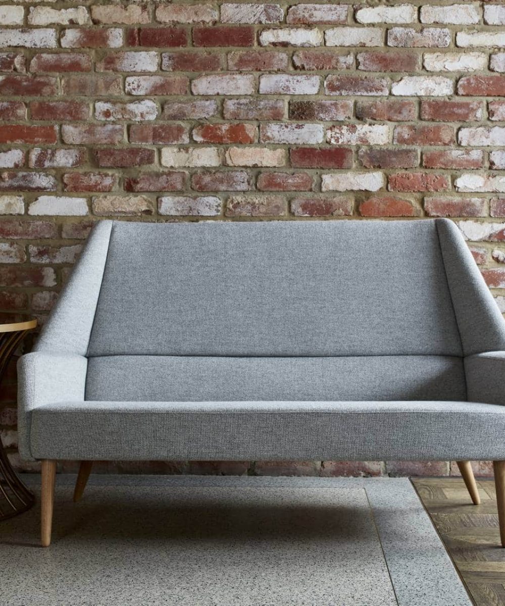 OCEEFOUR-–-UK-–-Soft-Seating-–-Flamingo-–-Lifestyle-Image-1-1