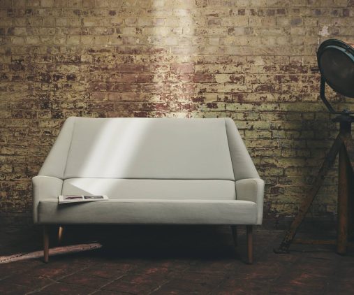 Ocee_Four_Flamingo-Sofa_001-scaled