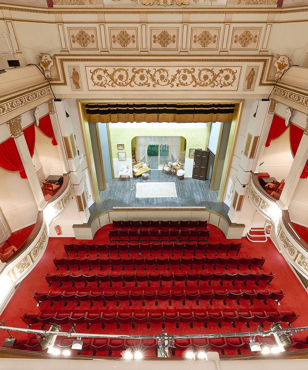 Vaudeville-Theatre_019