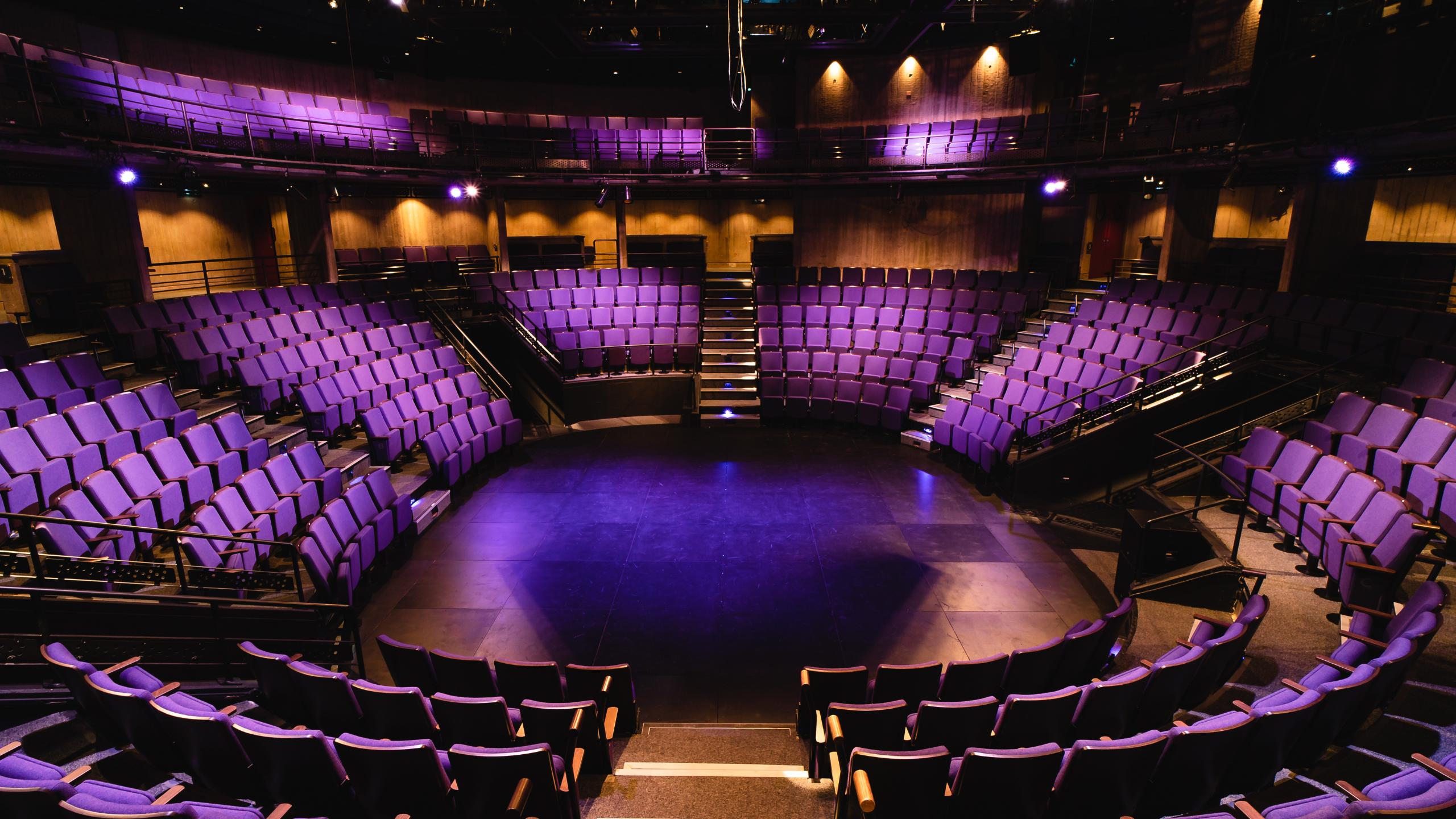 New-Vic-theatre-newcastle-3